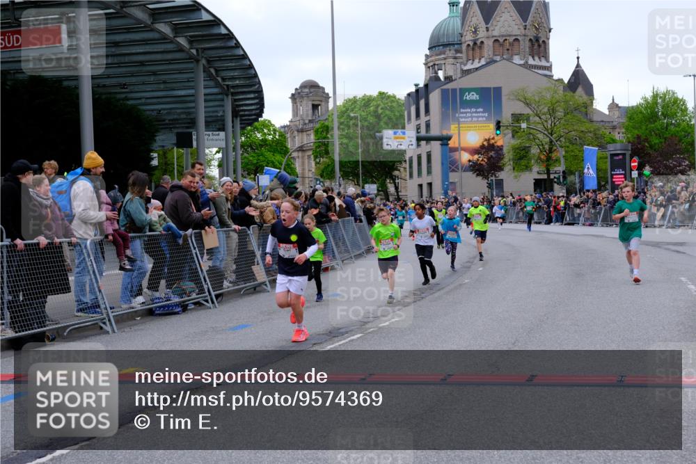 25.04.2026 - Das Zehntel Tim E. http://msf.ph/oto/9574369 25.04.2026 10:50:20 Ziel 5036, 5110, 5287, 5298, 5482, 5736, 6410, 6510, 6525, 6533, 6555, 6717, 6733, 7331, 7704, 7928 meine-sportfotos.de