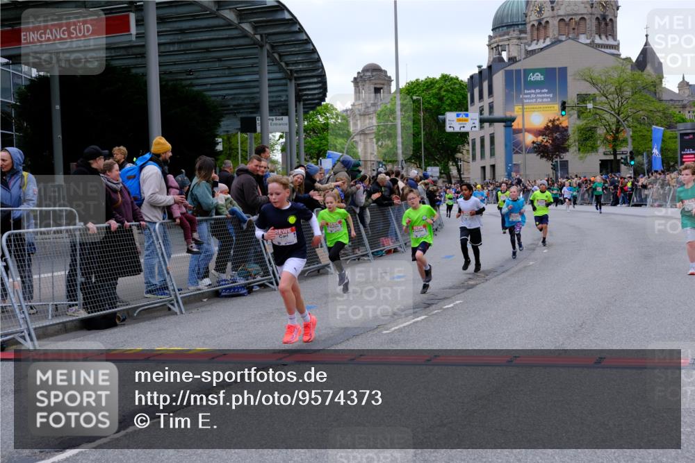 25.04.2026 - Das Zehntel Tim E. http://msf.ph/oto/9574373 25.04.2026 10:50:21 Ziel 5036, 5110, 5287, 5298, 5482, 5736, 6099, 6410, 6525, 6555, 6717, 6733, 7331, 7704, 7928 meine-sportfotos.de