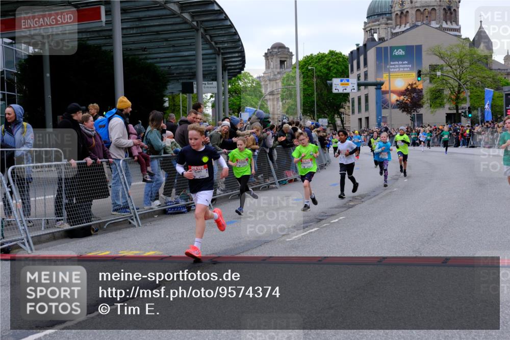 25.04.2026 - Das Zehntel Tim E. http://msf.ph/oto/9574374 25.04.2026 10:50:21 Ziel 5036, 5110, 5287, 5298, 5482, 5736, 6099, 6410, 6525, 6555, 6717, 6733, 7331, 7704, 7928 meine-sportfotos.de