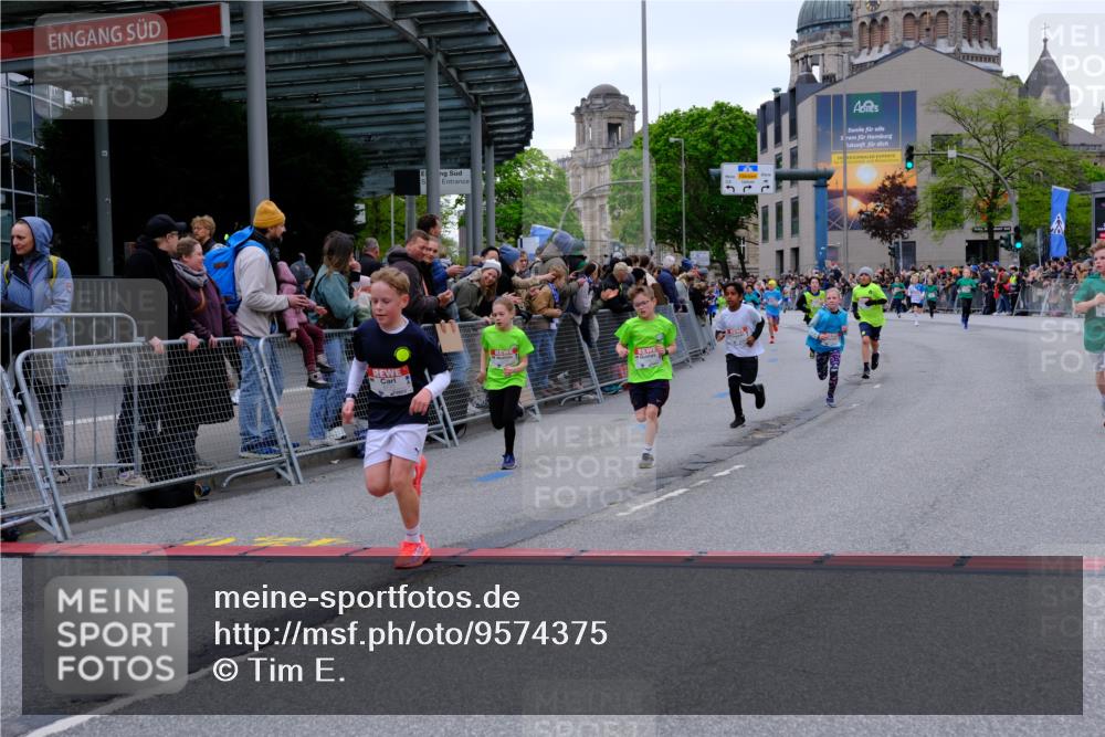 25.04.2026 - Das Zehntel Tim E. http://msf.ph/oto/9574375 25.04.2026 10:50:21 Ziel 5036, 5110, 5287, 5298, 5482, 5736, 6099, 6410, 6525, 6555, 6717, 6733, 7331, 7704, 7928 meine-sportfotos.de