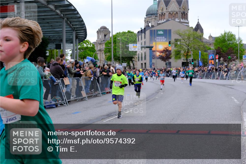 25.04.2026 - Das Zehntel Tim E. http://msf.ph/oto/9574392 25.04.2026 10:50:24 Ziel 5110, 5287, 5298, 5482, 5736, 5811, 5869, 5885, 6099, 6496, 6717, 6733, 6919, 7331, 7546, 7704, 7725, 7928 meine-sportfotos.de