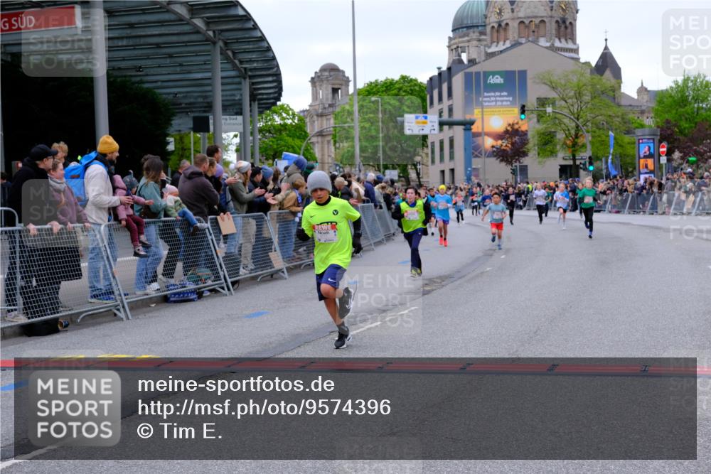 25.04.2026 - Das Zehntel Tim E. http://msf.ph/oto/9574396 25.04.2026 10:50:24 Ziel 5110, 5287, 5298, 5482, 5736, 5811, 5869, 5885, 6099, 6496, 6717, 6733, 6919, 7331, 7546, 7704, 7725, 7928 meine-sportfotos.de