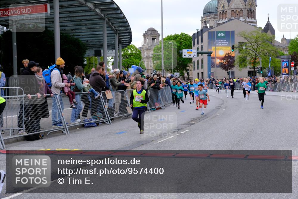 25.04.2026 - Das Zehntel Tim E. http://msf.ph/oto/9574400 25.04.2026 10:50:26 Ziel 5110, 5287, 5298, 5422, 5457, 5458, 5736, 5743, 5811, 5869, 5885, 6099, 6496, 6717, 6733, 6919, 7104, 7198, 7199, 7201, 7546, 7725, 7928 meine-sportfotos.de