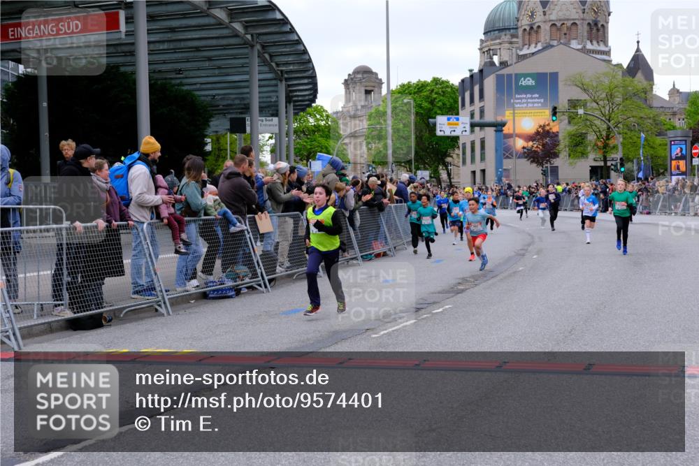 25.04.2026 - Das Zehntel Tim E. http://msf.ph/oto/9574401 25.04.2026 10:50:26 Ziel 5110, 5287, 5298, 5422, 5457, 5458, 5736, 5743, 5811, 5869, 5885, 6099, 6496, 6717, 6733, 6919, 7104, 7198, 7199, 7201, 7546, 7725, 7928 meine-sportfotos.de