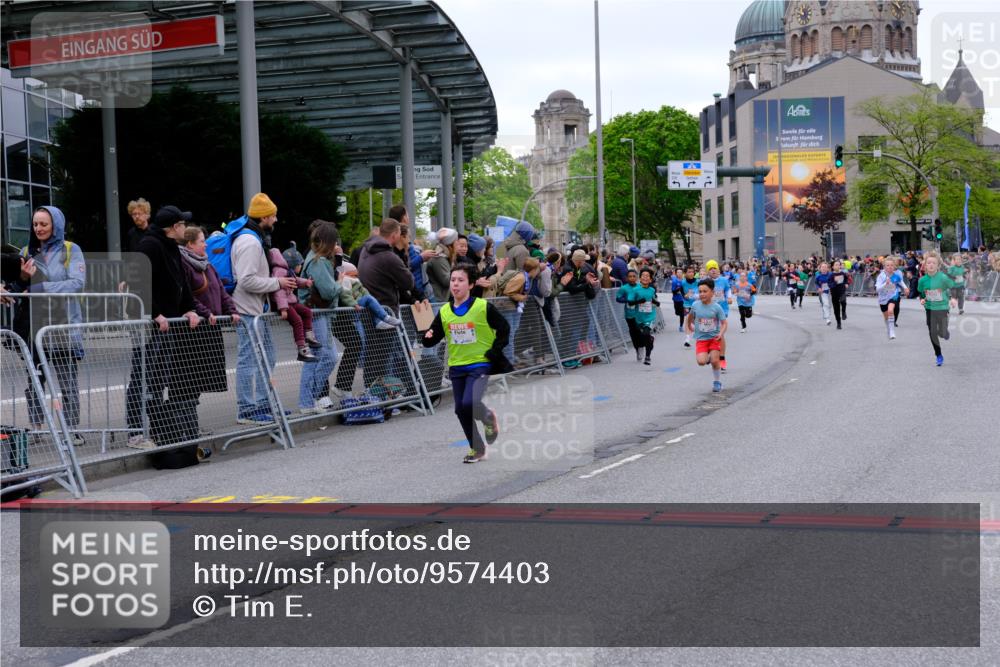 25.04.2026 - Das Zehntel Tim E. http://msf.ph/oto/9574403 25.04.2026 10:50:26 Ziel 5110, 5287, 5298, 5422, 5457, 5458, 5736, 5743, 5811, 5869, 5885, 6099, 6496, 6717, 6733, 6919, 7104, 7198, 7199, 7201, 7546, 7725, 7928 meine-sportfotos.de