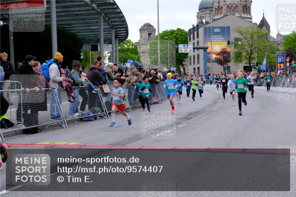 25.04.2026 - Das Zehntel Tim E. http://msf.ph/oto/9574407 25.04.2026 10:50:27 Ziel 5110, 5287, 5298, 5422, 5457, 5458, 5736, 5743, 5811, 5869, 5885, 6099, 6496, 6717, 6733, 6919, 7104, 7198, 7199, 7201, 7391, 7546, 7725, 7928, 7955 meine-sportfotos.de