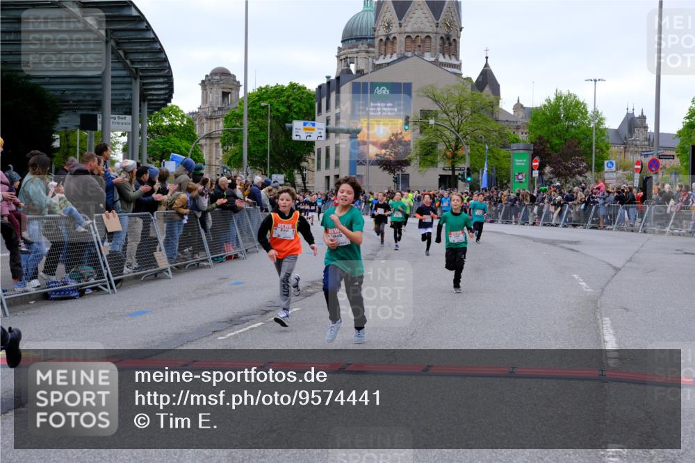 25.04.2026 - Das Zehntel Tim E. http://msf.ph/oto/9574441 25.04.2026 10:50:32 Ziel 5422, 5457, 5458, 5580, 5743, 5811, 5869, 5885, 5924, 6039, 6099, 6496, 6508, 6919, 6993, 7104, 7198, 7199, 7201, 7391, 7546, 7725, 7955, 7968 meine-sportfotos.de