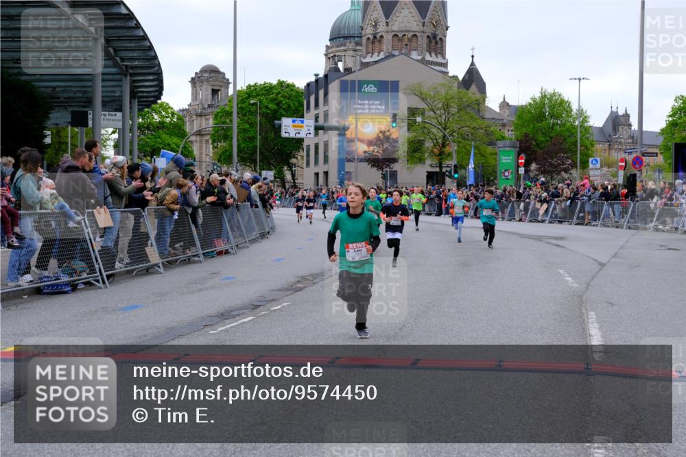 25.04.2026 - Das Zehntel Tim E. http://msf.ph/oto/9574450 25.04.2026 10:50:34 Ziel 5422, 5457, 5458, 5580, 5743, 5811, 5869, 5885, 5924, 6039, 6336, 6496, 6508, 6919, 6993, 7104, 7198, 7199, 7201, 7337, 7391, 7546, 7725, 7955, 7968 meine-sportfotos.de