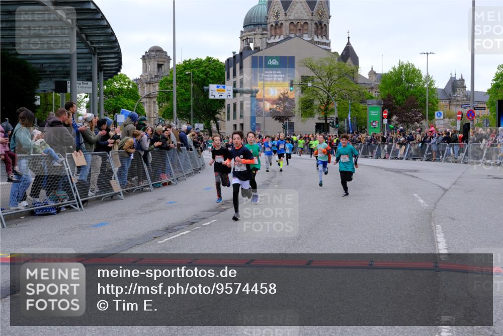 25.04.2026 - Das Zehntel Tim E. http://msf.ph/oto/9574458 25.04.2026 10:50:35 Ziel 5422, 5457, 5458, 5580, 5743, 5752, 5811, 5869, 5885, 5924, 6039, 6336, 6343, 6353, 6496, 6508, 6919, 6993, 7104, 7198, 7199, 7201, 7337, 7391, 7725, 7955, 7968 meine-sportfotos.de