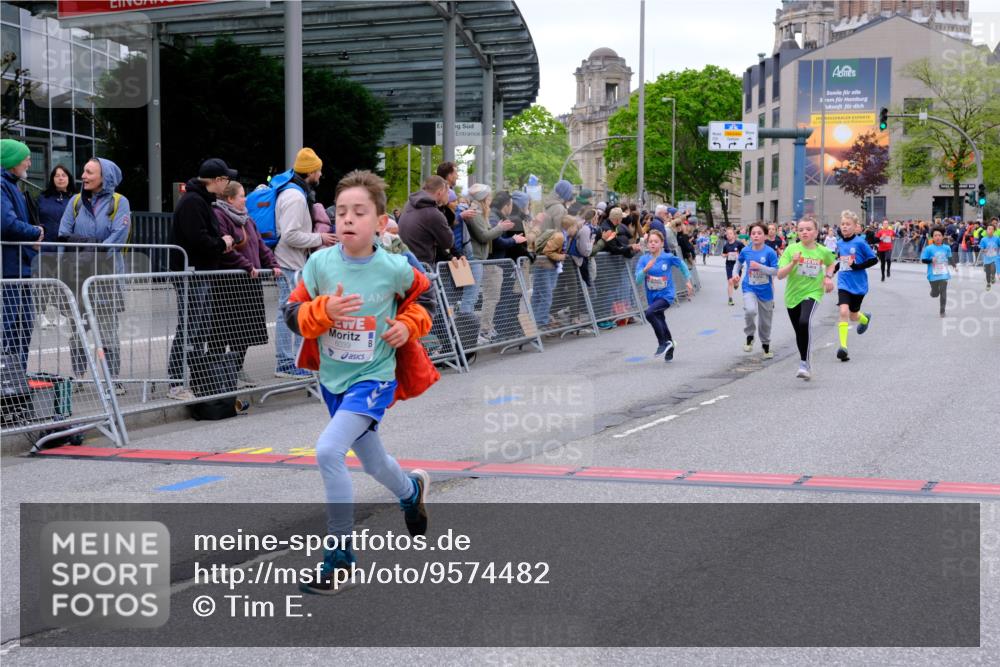 25.04.2026 - Das Zehntel Tim E. http://msf.ph/oto/9574482 25.04.2026 10:50:39 Ziel 5276, 5281, 5481, 5566, 5572, 5580, 5752, 5834, 5924, 6039, 6336, 6343, 6353, 6508, 6890, 6907, 6910, 6993, 7337, 7391, 7955, 7968 meine-sportfotos.de