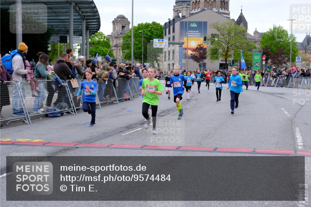 25.04.2026 - Das Zehntel Tim E. http://msf.ph/oto/9574484 25.04.2026 10:50:40 Ziel 5273, 5276, 5281, 5481, 5566, 5572, 5580, 5752, 5834, 5924, 6039, 6151, 6336, 6343, 6353, 6508, 6890, 6907, 6910, 6993, 7337, 7968 meine-sportfotos.de