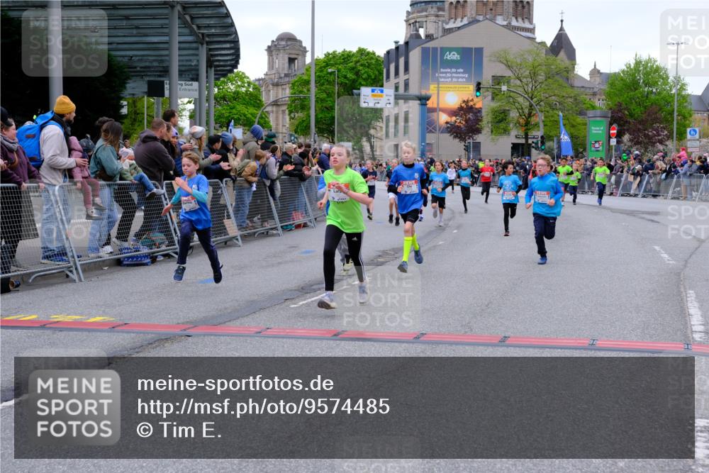 25.04.2026 - Das Zehntel Tim E. http://msf.ph/oto/9574485 25.04.2026 10:50:40 Ziel 5273, 5276, 5281, 5481, 5566, 5572, 5580, 5752, 5834, 5924, 6039, 6151, 6336, 6343, 6353, 6508, 6890, 6907, 6910, 6993, 7337, 7968 meine-sportfotos.de