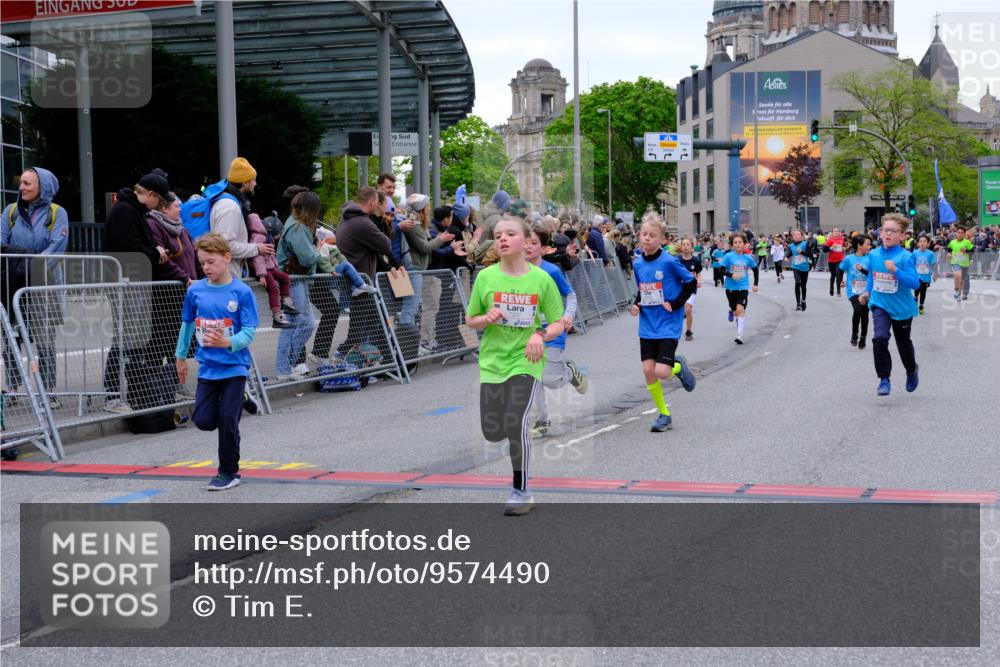 25.04.2026 - Das Zehntel Tim E. http://msf.ph/oto/9574490 25.04.2026 10:50:40 Ziel 5273, 5276, 5281, 5481, 5566, 5572, 5580, 5752, 5834, 5924, 6039, 6151, 6336, 6343, 6353, 6508, 6890, 6907, 6910, 6993, 7337, 7968 meine-sportfotos.de
