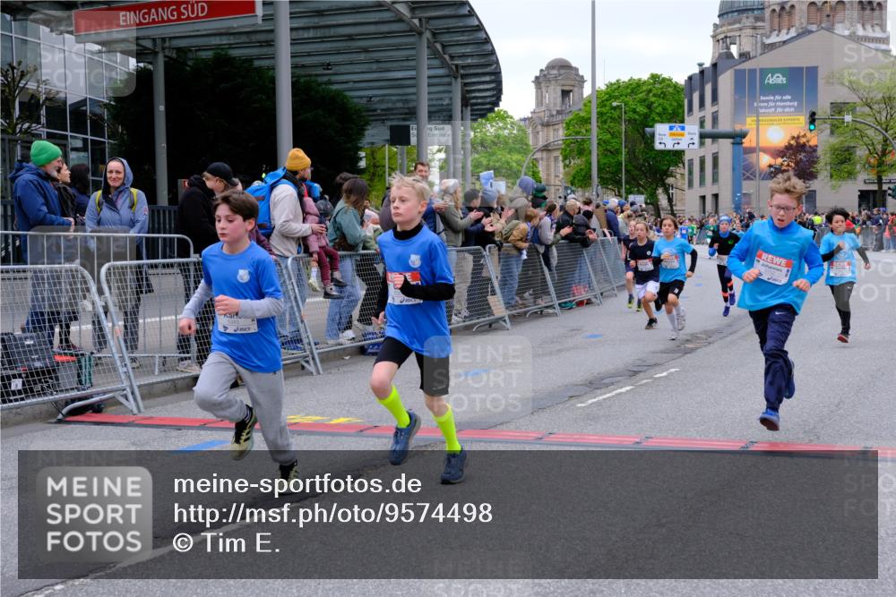 25.04.2026 - Das Zehntel Tim E. http://msf.ph/oto/9574498 25.04.2026 10:50:41 Ziel 5273, 5276, 5281, 5481, 5566, 5572, 5580, 5752, 5834, 5924, 6039, 6151, 6336, 6343, 6353, 6508, 6890, 6907, 6910, 6993, 7337 meine-sportfotos.de