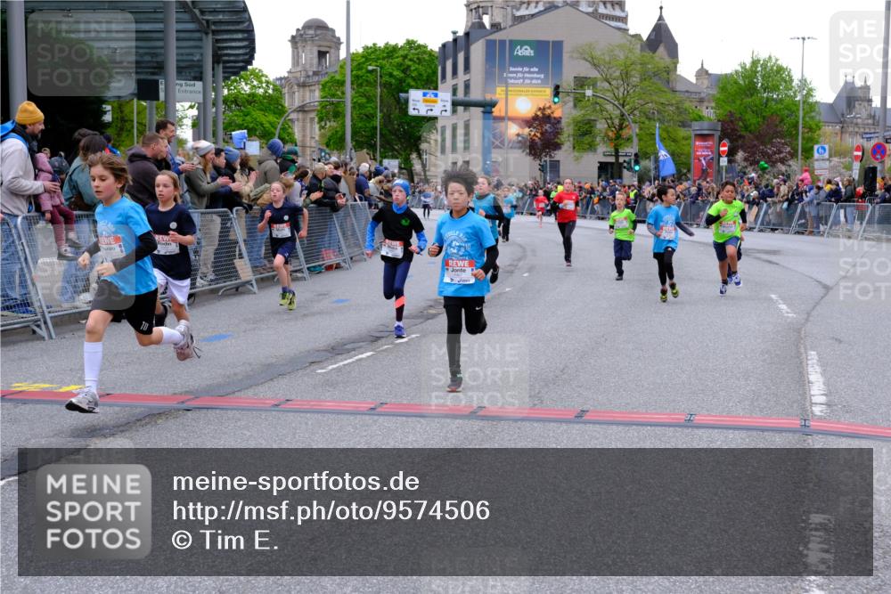 25.04.2026 - Das Zehntel Tim E. http://msf.ph/oto/9574506 25.04.2026 10:50:43 Ziel 5273, 5276, 5281, 5481, 5566, 5572, 5728, 5752, 5834, 5924, 6039, 6151, 6336, 6343, 6353, 6508, 6890, 6907, 6910, 6993, 7337 meine-sportfotos.de