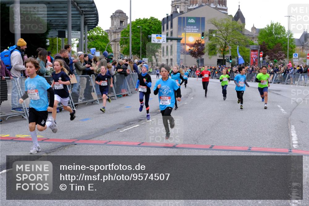 25.04.2026 - Das Zehntel Tim E. http://msf.ph/oto/9574507 25.04.2026 10:50:43 Ziel 5273, 5276, 5281, 5481, 5566, 5572, 5728, 5752, 5834, 5924, 6039, 6151, 6336, 6343, 6353, 6508, 6890, 6907, 6910, 6993, 7337 meine-sportfotos.de