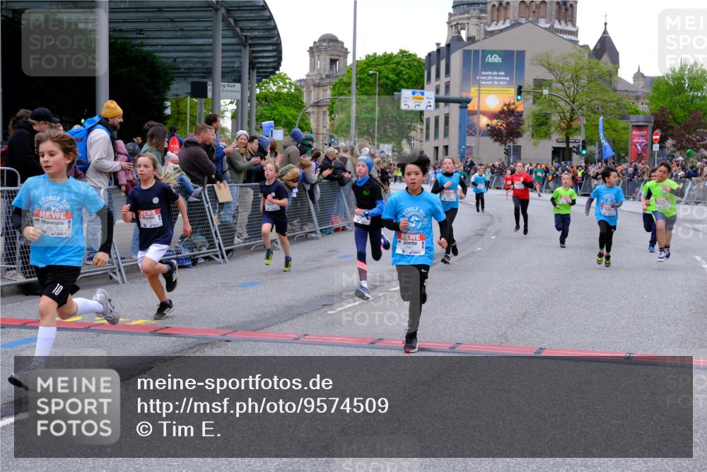 25.04.2026 - Das Zehntel Tim E. http://msf.ph/oto/9574509 25.04.2026 10:50:43 Ziel 5273, 5276, 5281, 5481, 5566, 5572, 5728, 5752, 5834, 5924, 6039, 6151, 6336, 6343, 6353, 6508, 6890, 6907, 6910, 6993, 7337 meine-sportfotos.de