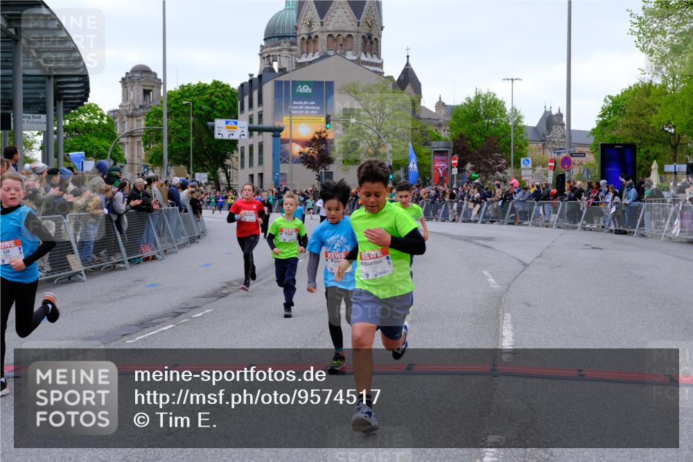 25.04.2026 - Das Zehntel Tim E. http://msf.ph/oto/9574517 25.04.2026 10:50:45 Ziel 5273, 5276, 5281, 5481, 5566, 5572, 5728, 5752, 5834, 6151, 6336, 6343, 6353, 6890, 6907, 6910, 6966, 6967, 7337 meine-sportfotos.de