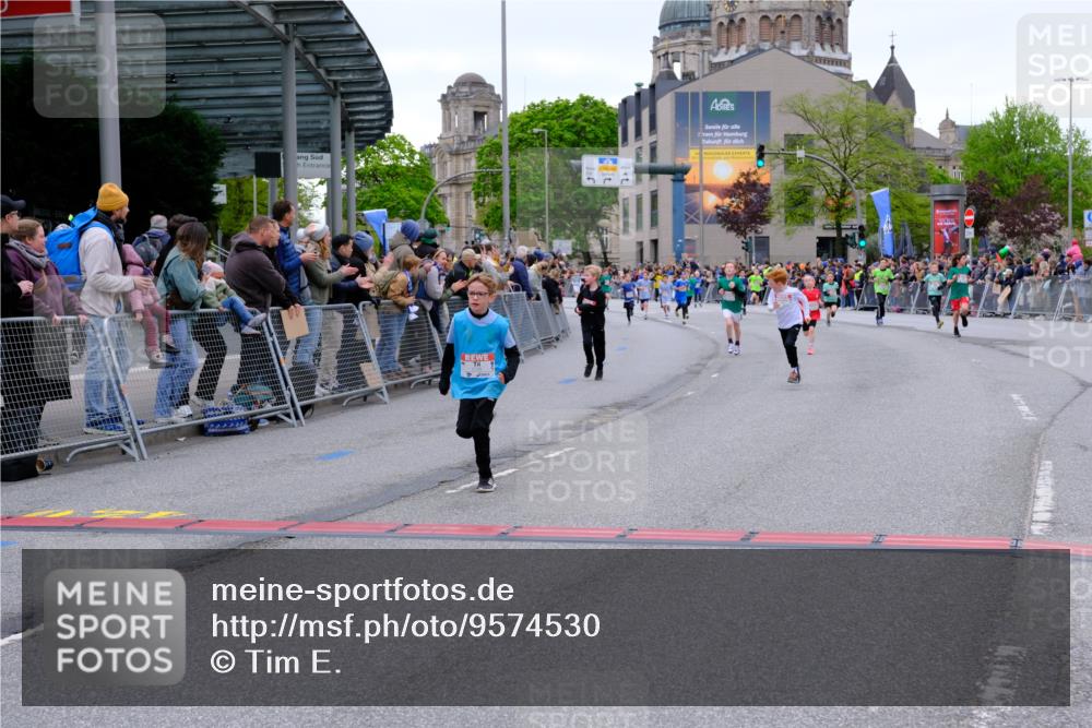 25.04.2026 - Das Zehntel Tim E. http://msf.ph/oto/9574530 25.04.2026 10:50:48 Ziel 5273, 5276, 5281, 5481, 5566, 5572, 5728, 5834, 6040, 6052, 6117, 6151, 6890, 6907, 6910, 6966, 6967, 7935, 7953 meine-sportfotos.de