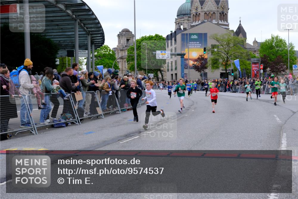 25.04.2026 - Das Zehntel Tim E. http://msf.ph/oto/9574537 25.04.2026 10:50:50 Ziel 5273, 5276, 5281, 5414, 5435, 5481, 5572, 5728, 5834, 6040, 6052, 6117, 6151, 6890, 6966, 6967, 7325, 7935, 7953 meine-sportfotos.de