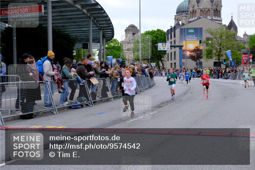 25.04.2026 - Das Zehntel Tim E. http://msf.ph/oto/9574542 25.04.2026 10:50:50 Ziel 5273, 5276, 5281, 5414, 5435, 5481, 5572, 5728, 5834, 6040, 6052, 6117, 6151, 6890, 6966, 6967, 7325, 7935, 7953 meine-sportfotos.de