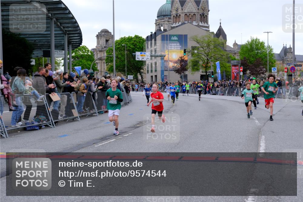 25.04.2026 - Das Zehntel Tim E. http://msf.ph/oto/9574544 25.04.2026 10:50:52 Ziel 5273, 5414, 5435, 5728, 6040, 6052, 6117, 6151, 6531, 6966, 6967, 7145, 7325, 7935, 7953 meine-sportfotos.de