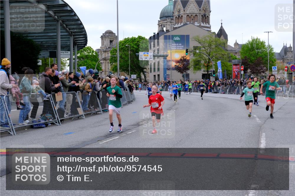 25.04.2026 - Das Zehntel Tim E. http://msf.ph/oto/9574545 25.04.2026 10:50:52 Ziel 5273, 5414, 5435, 5728, 6040, 6052, 6117, 6151, 6531, 6966, 6967, 7145, 7325, 7935, 7953 meine-sportfotos.de