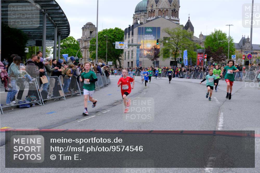 25.04.2026 - Das Zehntel Tim E. http://msf.ph/oto/9574546 25.04.2026 10:50:52 Ziel 5273, 5414, 5435, 5728, 6040, 6052, 6117, 6151, 6531, 6966, 6967, 7145, 7325, 7935, 7953 meine-sportfotos.de