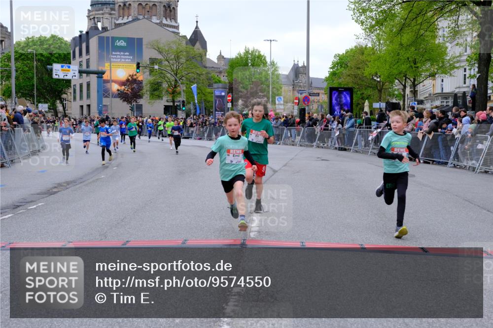 25.04.2026 - Das Zehntel Tim E. http://msf.ph/oto/9574550 25.04.2026 10:50:53 Ziel 5414, 5435, 5728, 6040, 6052, 6117, 6208, 6425, 6531, 6966, 6967, 7145, 7325, 7935, 7953 meine-sportfotos.de