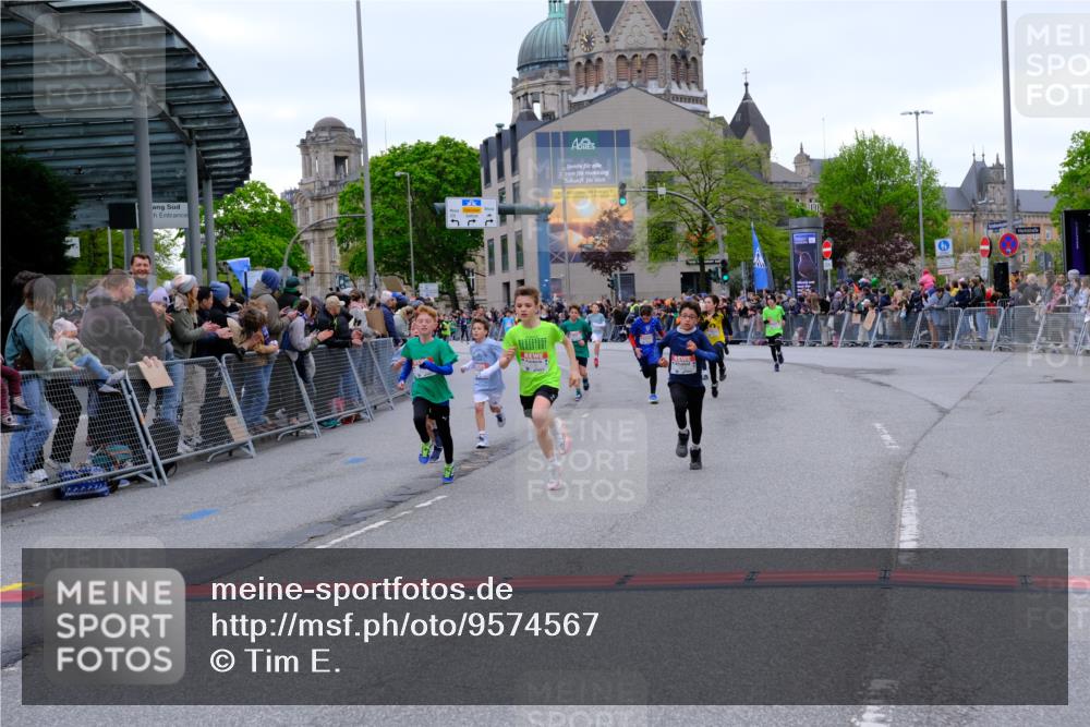 25.04.2026 - Das Zehntel Tim E. http://msf.ph/oto/9574567 25.04.2026 10:50:57 Ziel 5414, 5435, 6040, 6052, 6117, 6208, 6342, 6420, 6425, 6531, 6966, 6967, 7145, 7154, 7325, 7914, 7935, 7953, 8060, 8061 meine-sportfotos.de