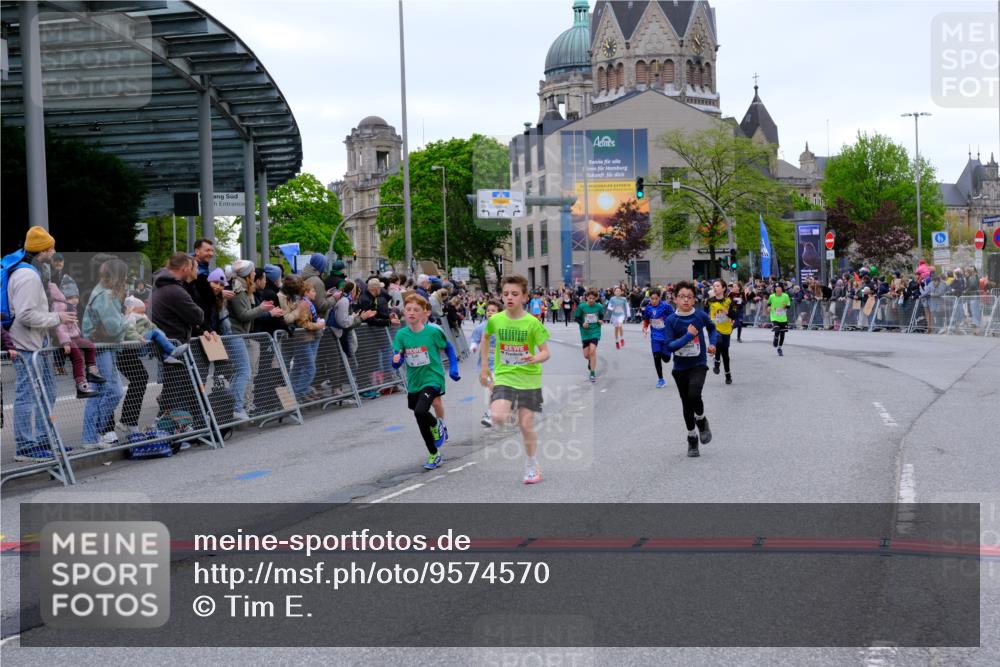 25.04.2026 - Das Zehntel Tim E. http://msf.ph/oto/9574570 25.04.2026 10:50:58 Ziel 5414, 5435, 6040, 6052, 6117, 6208, 6342, 6420, 6425, 6531, 7145, 7154, 7325, 7914, 7935, 7953, 8060, 8061 meine-sportfotos.de
