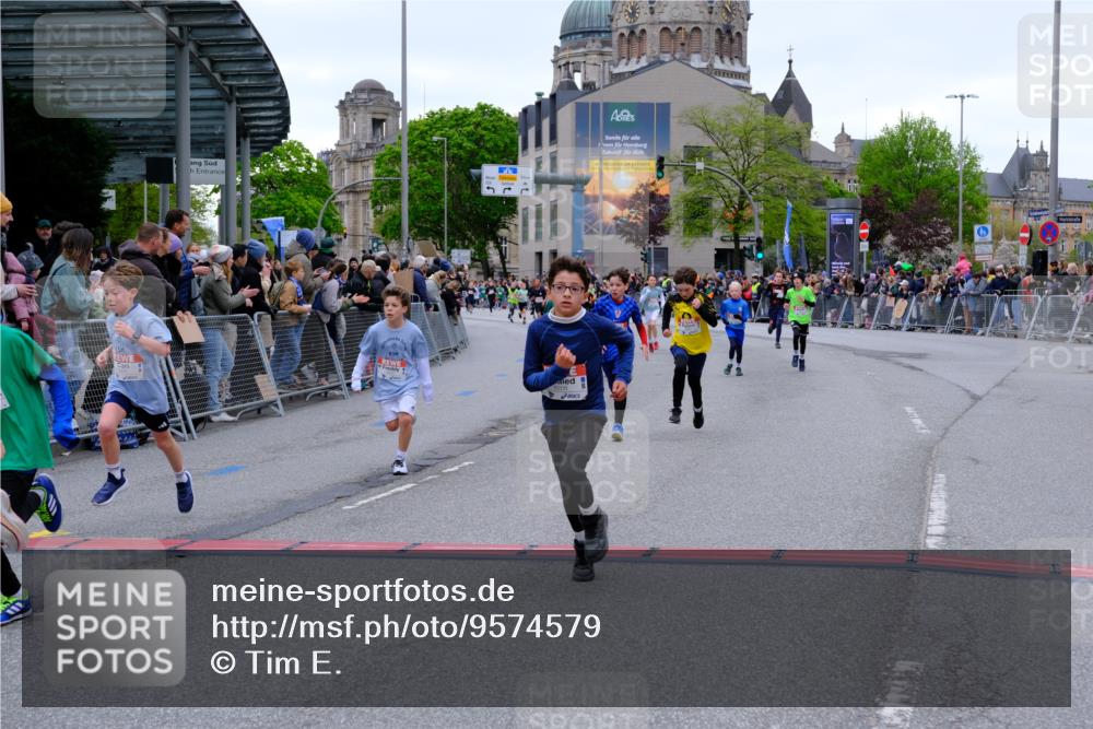 25.04.2026 - Das Zehntel Tim E. http://msf.ph/oto/9574579 25.04.2026 10:50:59 Ziel 5414, 5435, 6040, 6052, 6117, 6208, 6342, 6420, 6425, 6531, 7145, 7154, 7325, 7585, 7914, 7935, 7953, 8060, 8061 meine-sportfotos.de