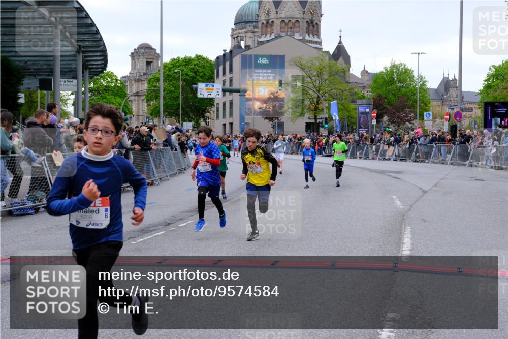 25.04.2026 - Das Zehntel Tim E. http://msf.ph/oto/9574584 25.04.2026 10:51:00 Ziel 5414, 5435, 6208, 6342, 6420, 6425, 6531, 6764, 7145, 7154, 7325, 7585, 7914, 8060, 8061 meine-sportfotos.de