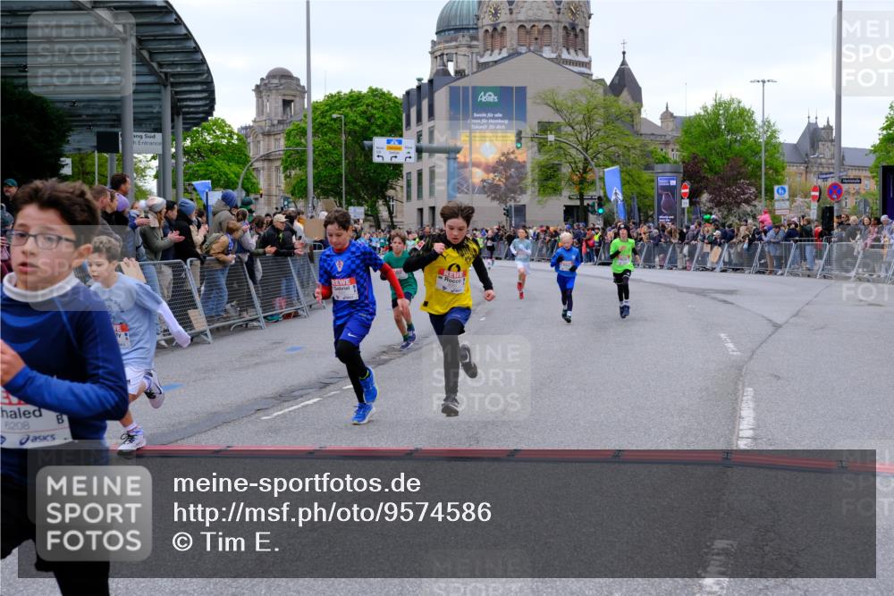 25.04.2026 - Das Zehntel Tim E. http://msf.ph/oto/9574586 25.04.2026 10:51:00 Ziel 5414, 5435, 6208, 6342, 6420, 6425, 6531, 6764, 7145, 7154, 7325, 7585, 7914, 8060, 8061 meine-sportfotos.de