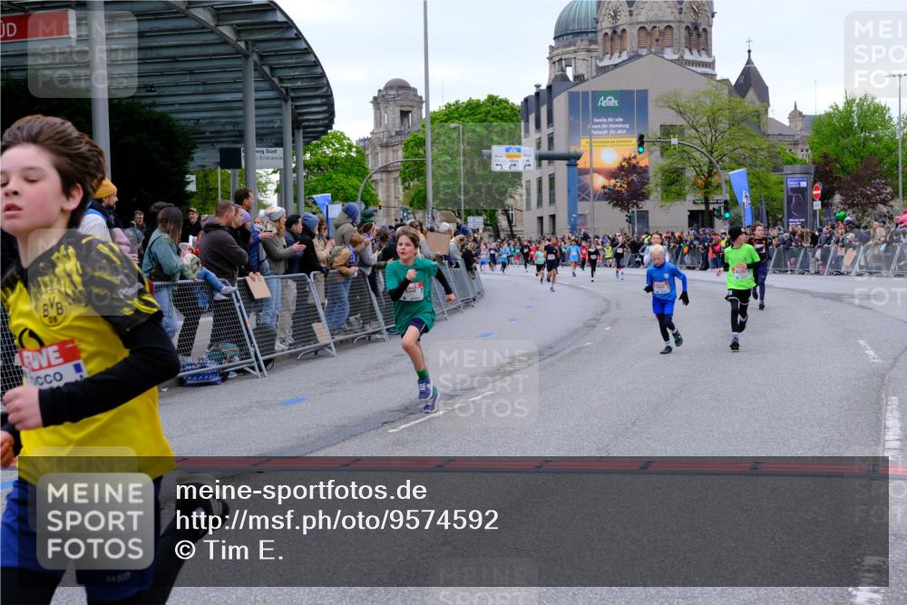 25.04.2026 - Das Zehntel Tim E. http://msf.ph/oto/9574592 25.04.2026 10:51:01 Ziel 5414, 5435, 6208, 6342, 6420, 6425, 6531, 6764, 7145, 7154, 7325, 7585, 7914, 8060, 8061 meine-sportfotos.de