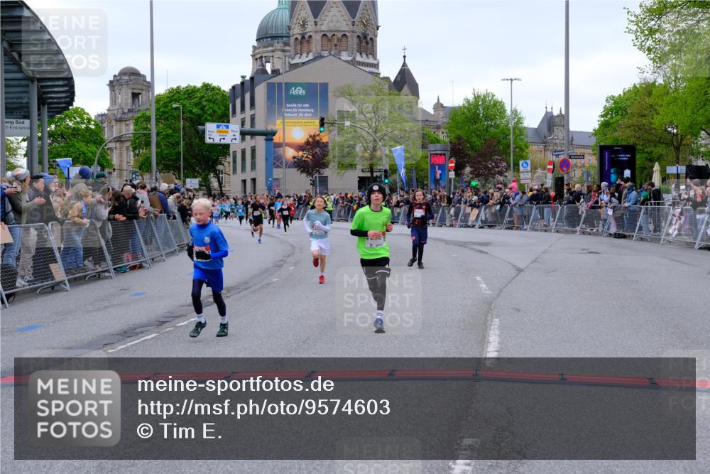 25.04.2026 - Das Zehntel Tim E. http://msf.ph/oto/9574603 25.04.2026 10:51:02 Ziel 5414, 5435, 6208, 6342, 6420, 6425, 6531, 6764, 7145, 7154, 7585, 7914, 8060, 8061 meine-sportfotos.de