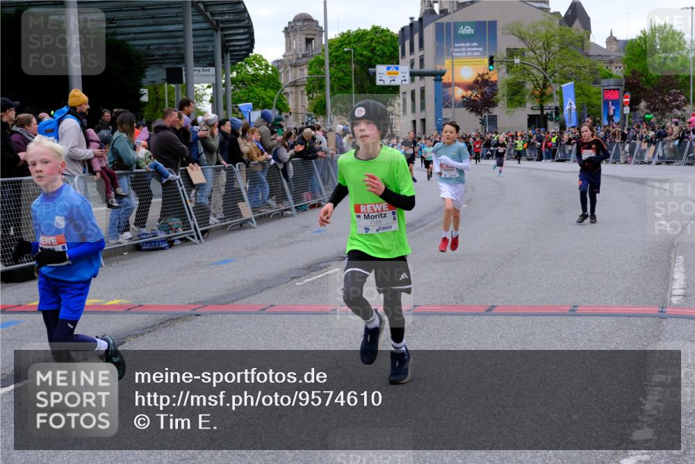 25.04.2026 - Das Zehntel Tim E. http://msf.ph/oto/9574610 25.04.2026 10:51:04 Ziel 5586, 6208, 6342, 6420, 6425, 6531, 6764, 7145, 7154, 7585, 7914, 8060, 8061 meine-sportfotos.de