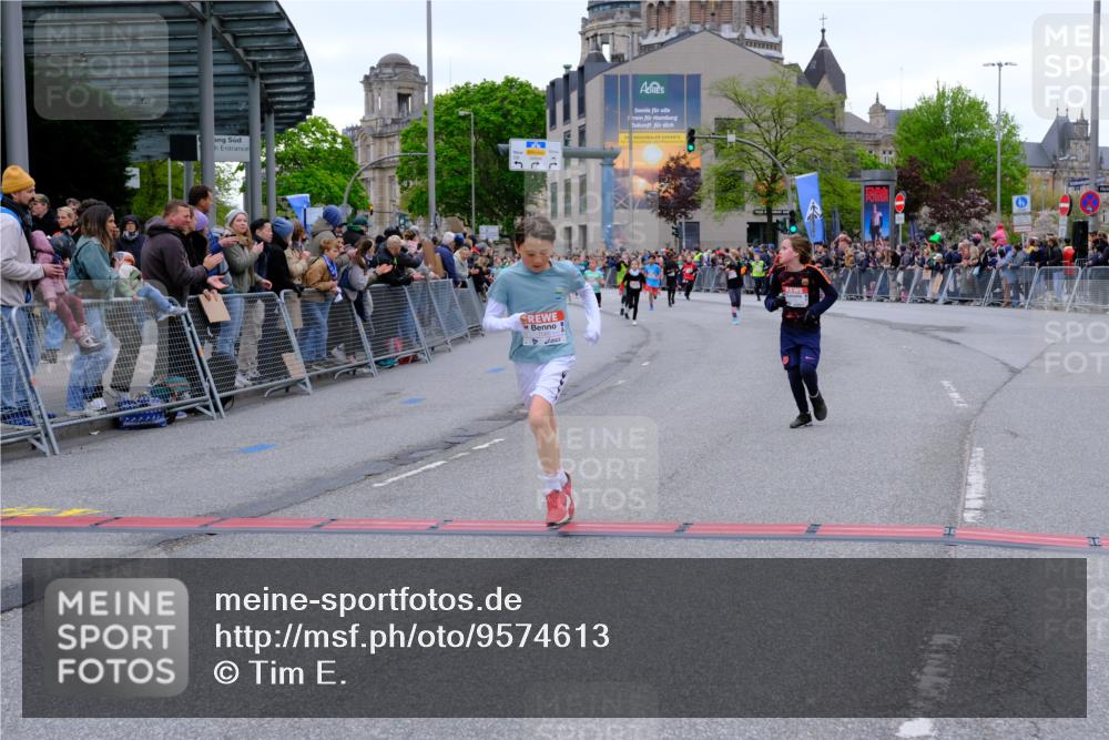 25.04.2026 - Das Zehntel Tim E. http://msf.ph/oto/9574613 25.04.2026 10:51:05 Ziel 5500, 5517, 5586, 6020, 6208, 6342, 6420, 6425, 6764, 7154, 7585, 7914, 8060, 8061 meine-sportfotos.de