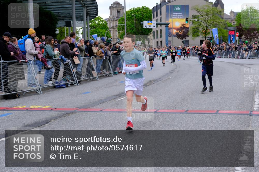 25.04.2026 - Das Zehntel Tim E. http://msf.ph/oto/9574617 25.04.2026 10:51:05 Ziel 5500, 5517, 5586, 6020, 6208, 6342, 6420, 6425, 6764, 7154, 7585, 7914, 8060, 8061 meine-sportfotos.de