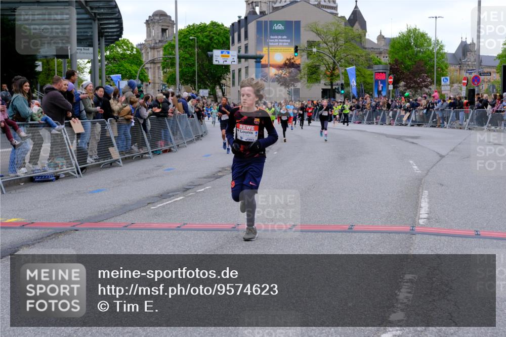 25.04.2026 - Das Zehntel Tim E. http://msf.ph/oto/9574623 25.04.2026 10:51:06 Ziel 5500, 5517, 5586, 6020, 6055, 6342, 6420, 6764, 7154, 7585, 7914, 8060, 8061 meine-sportfotos.de