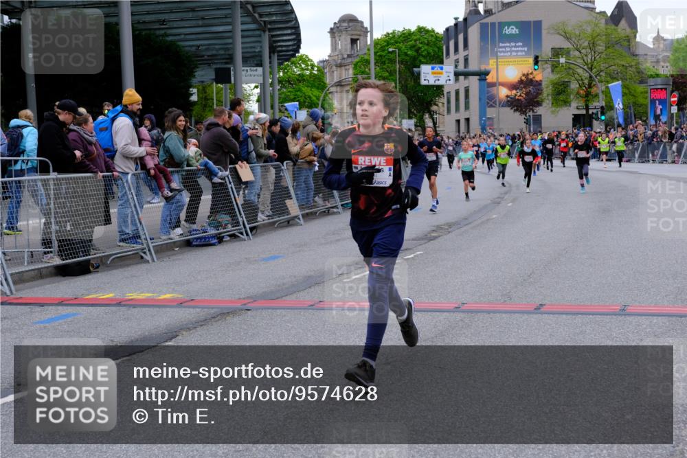 25.04.2026 - Das Zehntel Tim E. http://msf.ph/oto/9574628 25.04.2026 10:51:07 Ziel 5500, 5517, 5586, 6020, 6055, 6342, 6764, 6957, 7154, 7585, 7914 meine-sportfotos.de