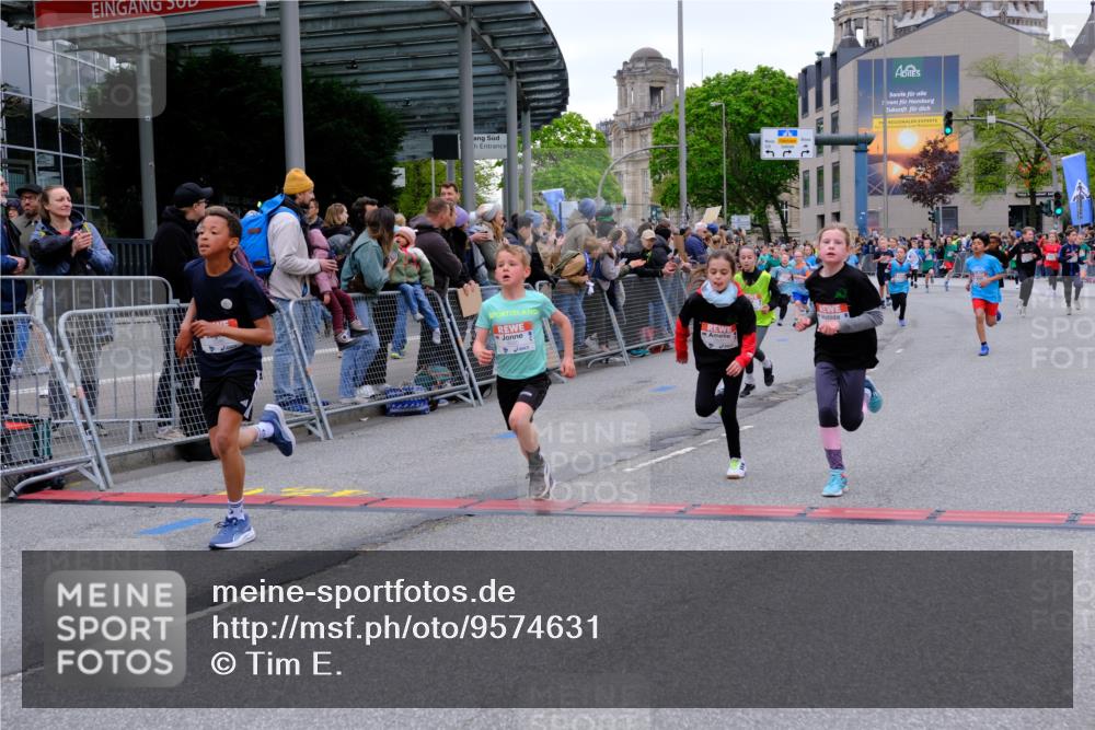 25.04.2026 - Das Zehntel Tim E. http://msf.ph/oto/9574631 25.04.2026 10:51:11 Ziel 5500, 5517, 5518, 5586, 5753, 5761, 6020, 6055, 6068, 6083, 6097, 6124, 6156, 6712, 6721, 6764, 6917, 6936, 6957, 7545, 7585 meine-sportfotos.de