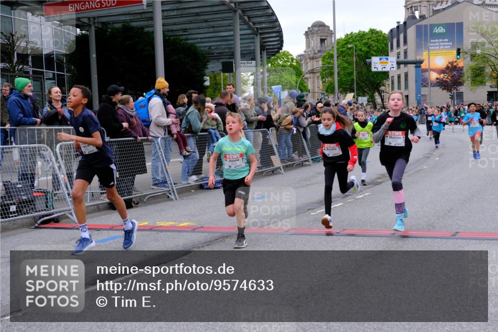 25.04.2026 - Das Zehntel Tim E. http://msf.ph/oto/9574633 25.04.2026 10:51:11 Ziel 5500, 5517, 5518, 5586, 5753, 5761, 6020, 6055, 6068, 6083, 6097, 6124, 6156, 6712, 6721, 6764, 6917, 6936, 6957, 7545, 7585 meine-sportfotos.de