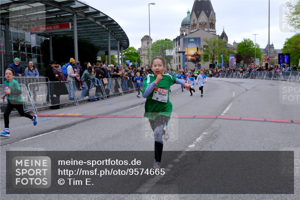 25.04.2026 - Das Zehntel Tim E. http://msf.ph/oto/9574665 25.04.2026 10:51:20 Ziel 5120, 5415, 5518, 5550, 5688, 5753, 5761, 6068, 6077, 6083, 6097, 6124, 6156, 6350, 6687, 6712, 6721, 6908, 6917, 6936, 6942, 6951, 7158, 7182, 7321, 7545, 7723, 7729, 7857, 7880, 7900, 7910, 7911, 7913, 7952, 7973, 8023, 8039 meine-sportfotos.de