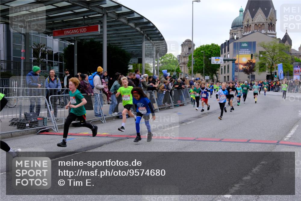 25.04.2026 - Das Zehntel Tim E. http://msf.ph/oto/9574680 25.04.2026 10:51:25 Ziel 5120, 5415, 5550, 5688, 5794, 5838, 6088, 6350, 6659, 6687, 6691, 6908, 7073, 7158, 7169, 7178, 7186, 7321, 7332, 7590, 7719, 7723, 7729, 7900, 7910, 7911, 7946, 7981, 8023, 8039 meine-sportfotos.de