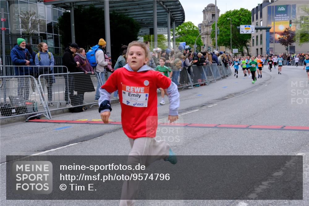 25.04.2026 - Das Zehntel Tim E. http://msf.ph/oto/9574796 25.04.2026 10:51:41 Ziel 5492, 5526, 5551, 5575, 5733, 5782, 5820, 5823, 6078, 6136, 6139, 6142, 6532, 6550, 6822, 7100, 7126, 7150, 7246, 7254, 7300, 7388, 7909 meine-sportfotos.de