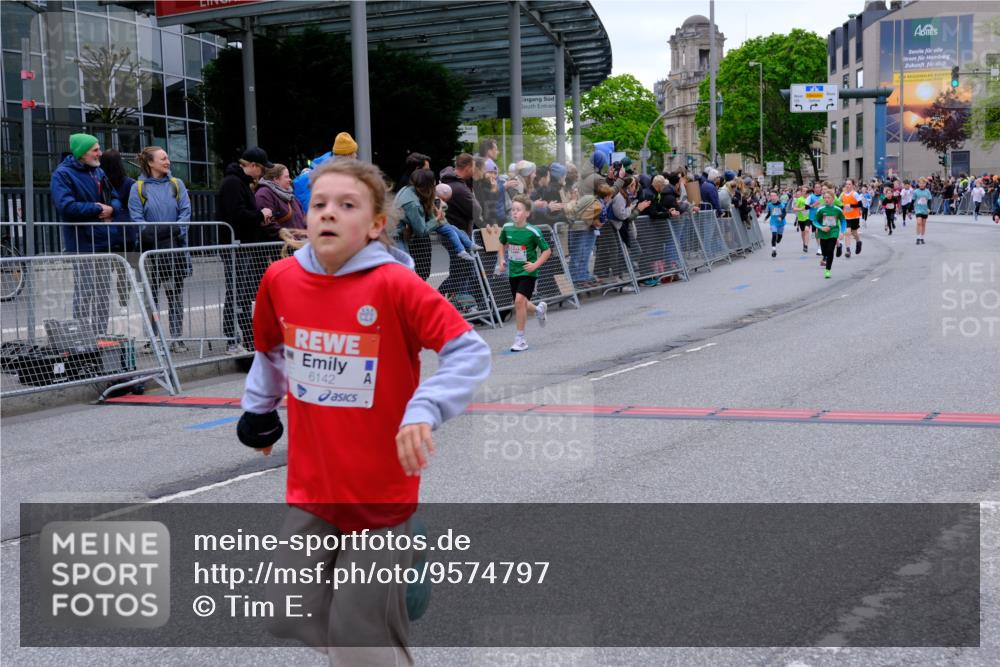 25.04.2026 - Das Zehntel Tim E. http://msf.ph/oto/9574797 25.04.2026 10:51:41 Ziel 5492, 5526, 5551, 5575, 5733, 5782, 5820, 5823, 6078, 6136, 6139, 6142, 6532, 6550, 6822, 7100, 7126, 7150, 7246, 7254, 7300, 7388, 7909 meine-sportfotos.de