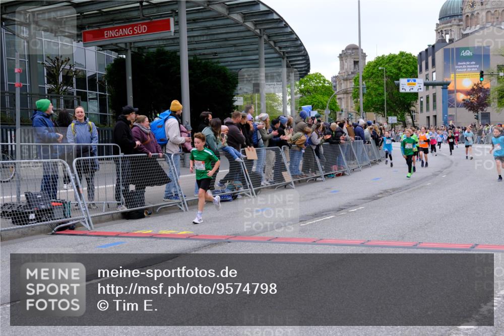 25.04.2026 - Das Zehntel Tim E. http://msf.ph/oto/9574798 25.04.2026 10:51:42 Ziel 5492, 5526, 5551, 5575, 5733, 5782, 5820, 5823, 6078, 6136, 6139, 6142, 7100, 7103, 7126, 7150, 7246, 7254, 7300, 7388, 7909 meine-sportfotos.de