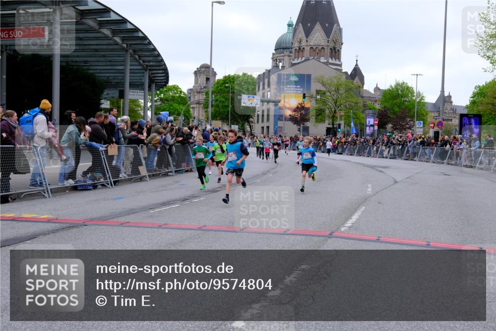 25.04.2026 - Das Zehntel Tim E. http://msf.ph/oto/9574804 25.04.2026 10:51:44 Ziel 5484, 5526, 5551, 5733, 5782, 5820, 5823, 6064, 6078, 6136, 6139, 6142, 6250, 6424, 7103, 7150, 7246, 7300, 7388, 7909, 8044 meine-sportfotos.de