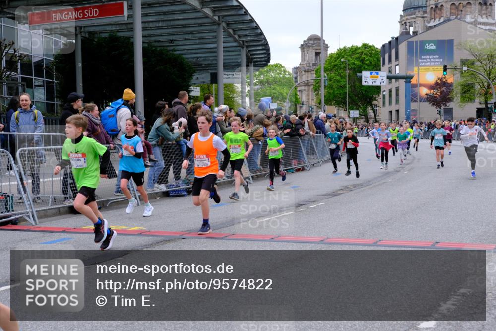 25.04.2026 - Das Zehntel Tim E. http://msf.ph/oto/9574822 25.04.2026 10:51:47 Ziel 5089, 5484, 5526, 5551, 5733, 5782, 5820, 5823, 6064, 6078, 6250, 6424, 7103, 7208, 7300, 7603, 7700, 7721, 7897, 7963, 8044 meine-sportfotos.de